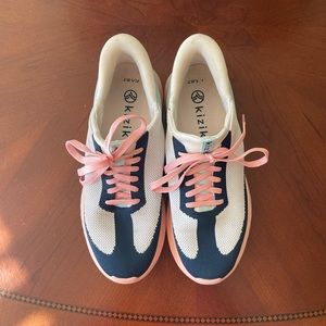 Kizik Athens Bahama Shoes Womens Size 11 Mens Size 9.5